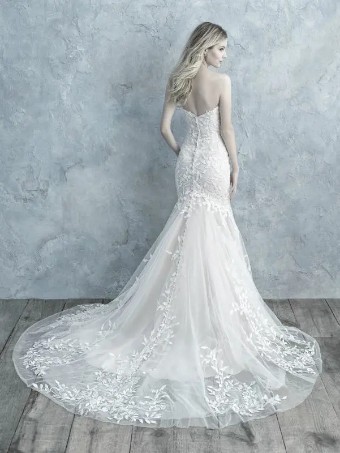 Allure 9678 #4 Ivory/Champagne thumbnail