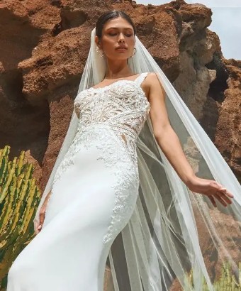 Pronovias Serengeti #3 Off White/Nude thumbnail