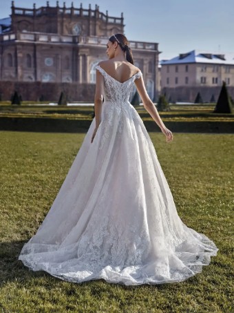 Pronovias MELISANDRA #1 default thumbnail