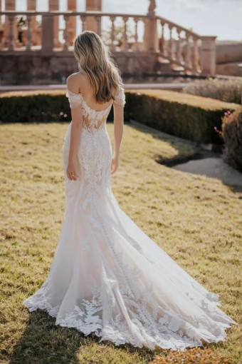 Allure A1163 #11 Ivory/Nude thumbnail