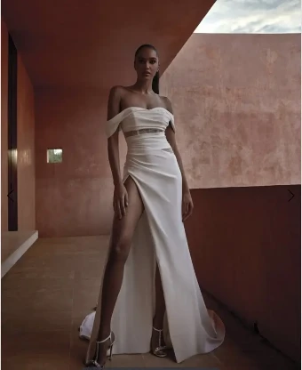 Pronovias SUNJ #2 OFW (Off White) thumbnail