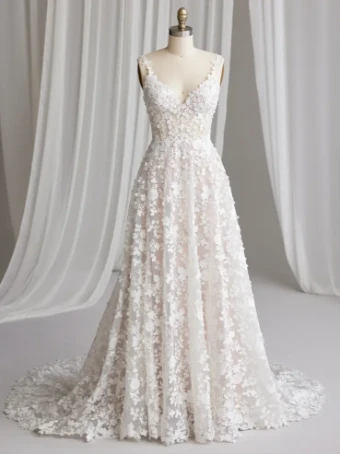 Maggie Sottero LADONNA (23MB608A01) #3 Ivory (gown with Natural Illusion) thumbnail