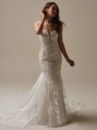 Maggie Sottero ADRIAN (25SS272A01 - Unlined Bodice, Chantilly Lace and Glitter Tulle) #4 default Ivory (gown with Ivory Illusion) thumbnail