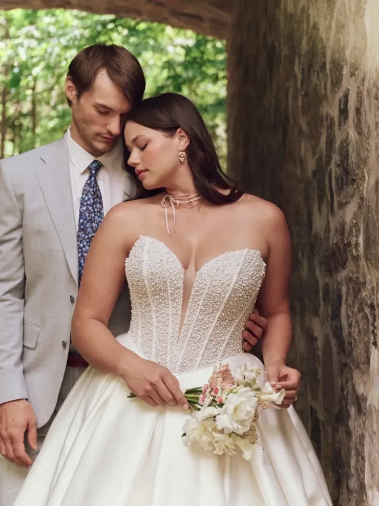 Maggie Sottero TINA (25MS261A01 - Plunge) Default Image