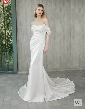 Pronovias VIVIAMA #0 default OFW (Off White) thumbnail